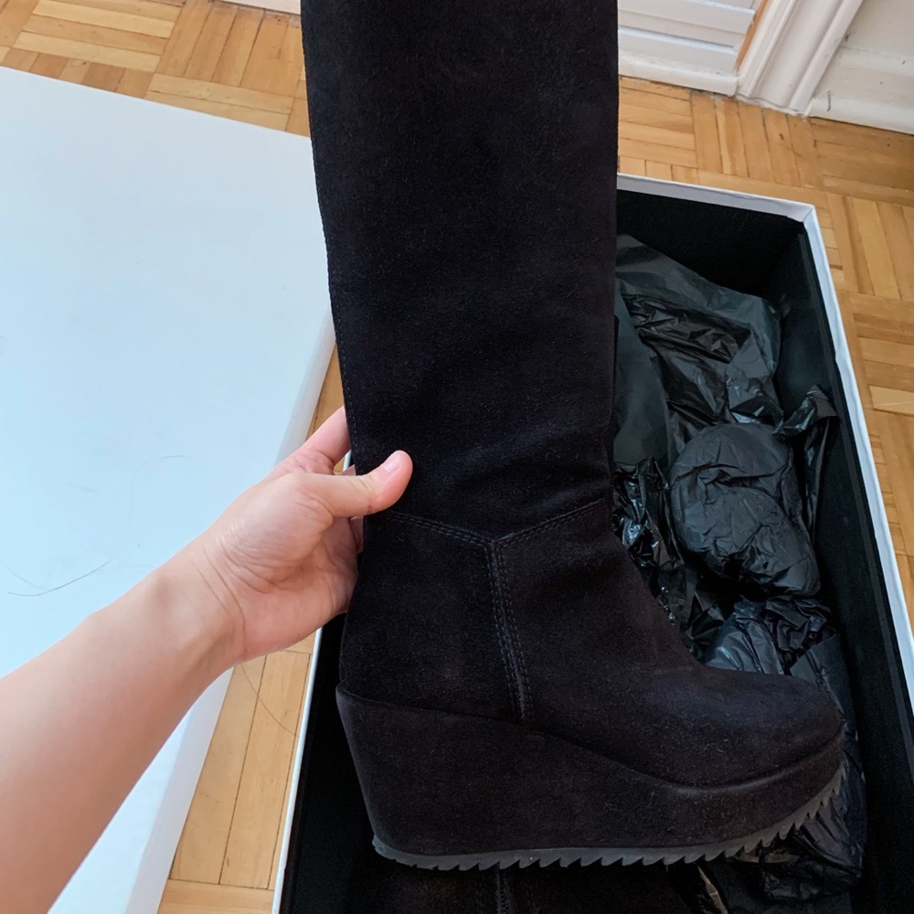 Pedro Garcia Suede Boots size 36/6 - Picture 5 of 10